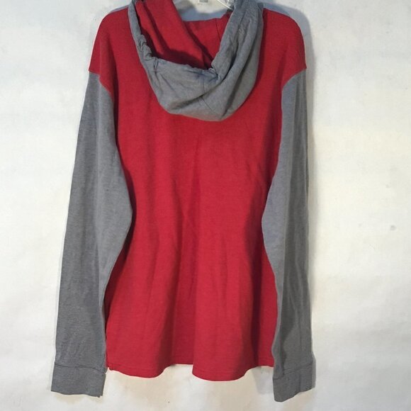 Under Armour NCAA College Wisconsin red Gray Long Sleeve Football Sweater Hoodie - Picture 5 of 5
